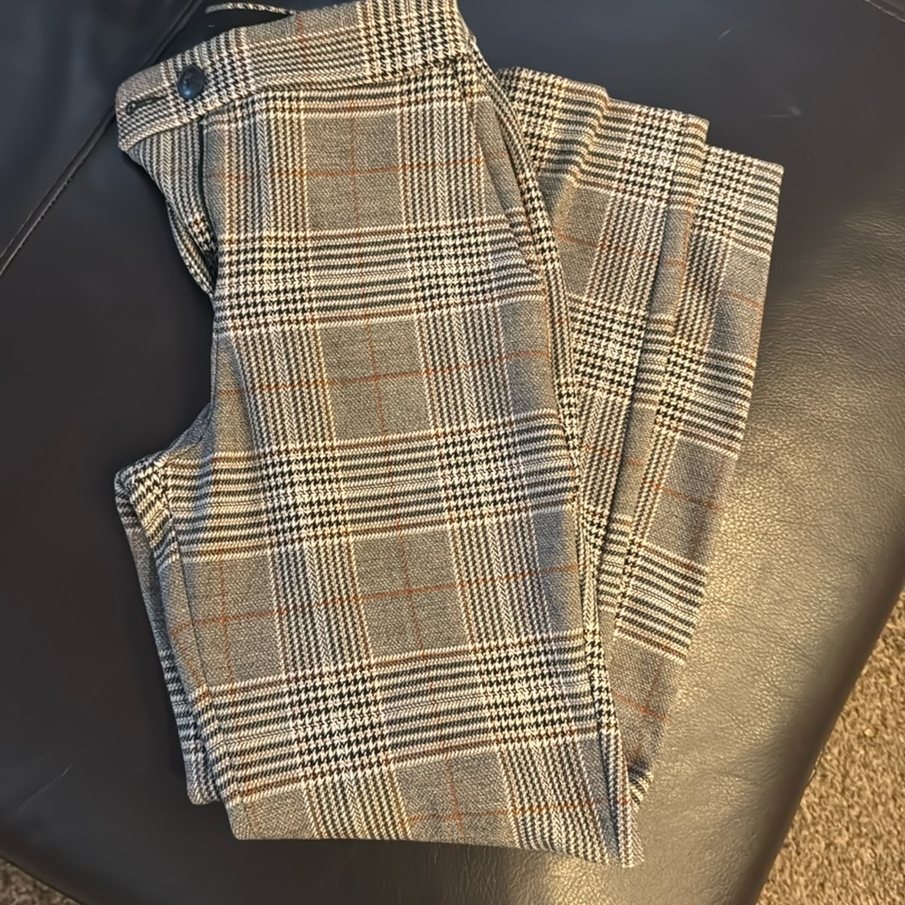 NWT Express Ankle High Rise